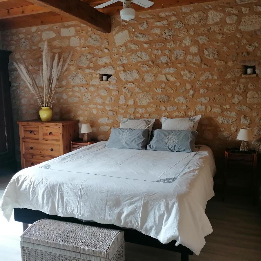 Appartement Le Marronnier à Saint-Vincent-de-Pertignas Extérieur photo