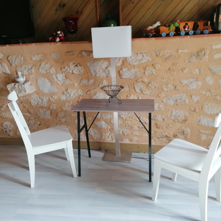 Appartement Le Marronnier à Saint-Vincent-de-Pertignas Extérieur photo