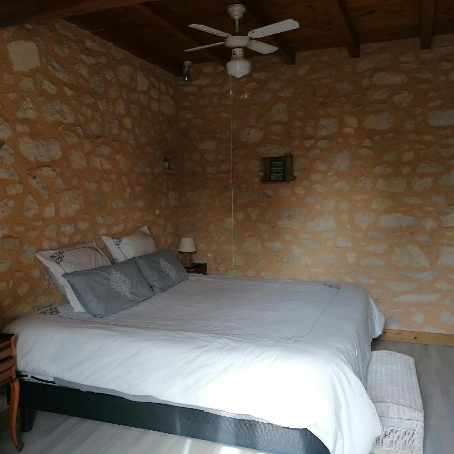 Appartement Le Marronnier à Saint-Vincent-de-Pertignas Extérieur photo