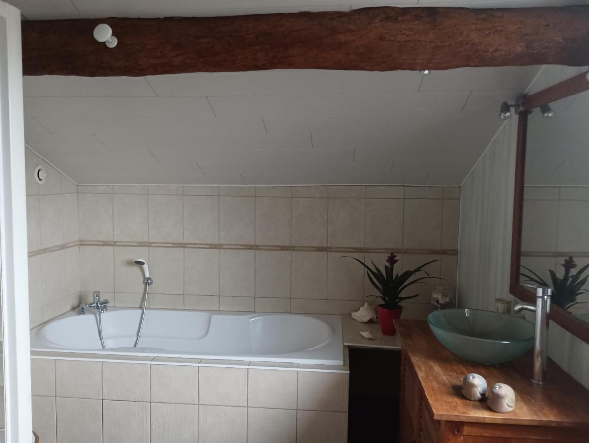 Appartement Le Marronnier à Saint-Vincent-de-Pertignas Extérieur photo